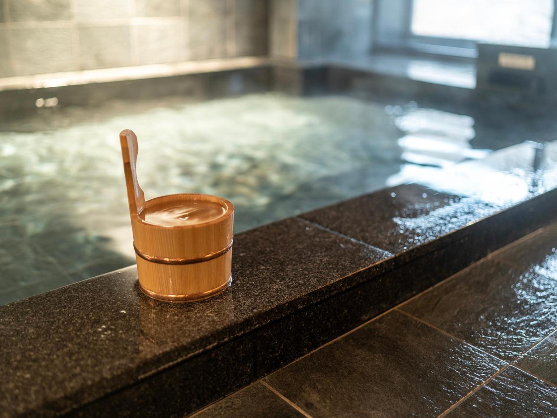 Super Hotel Kumamoto Ekimae Natural Hot Springs Екстер'єр фото
